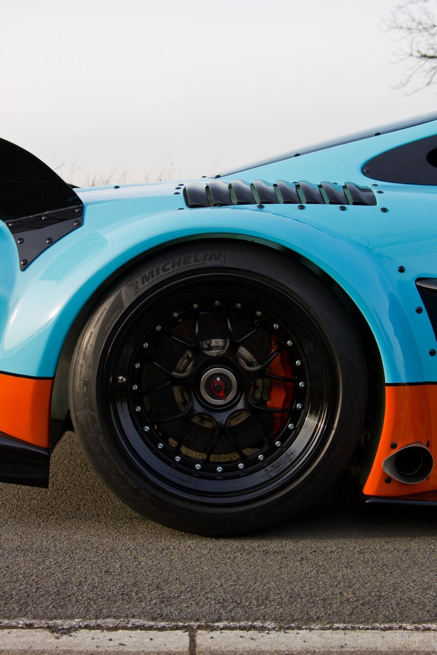  Porsche GT9-CS by 9ff 2012 года  (фото 7 из 40)